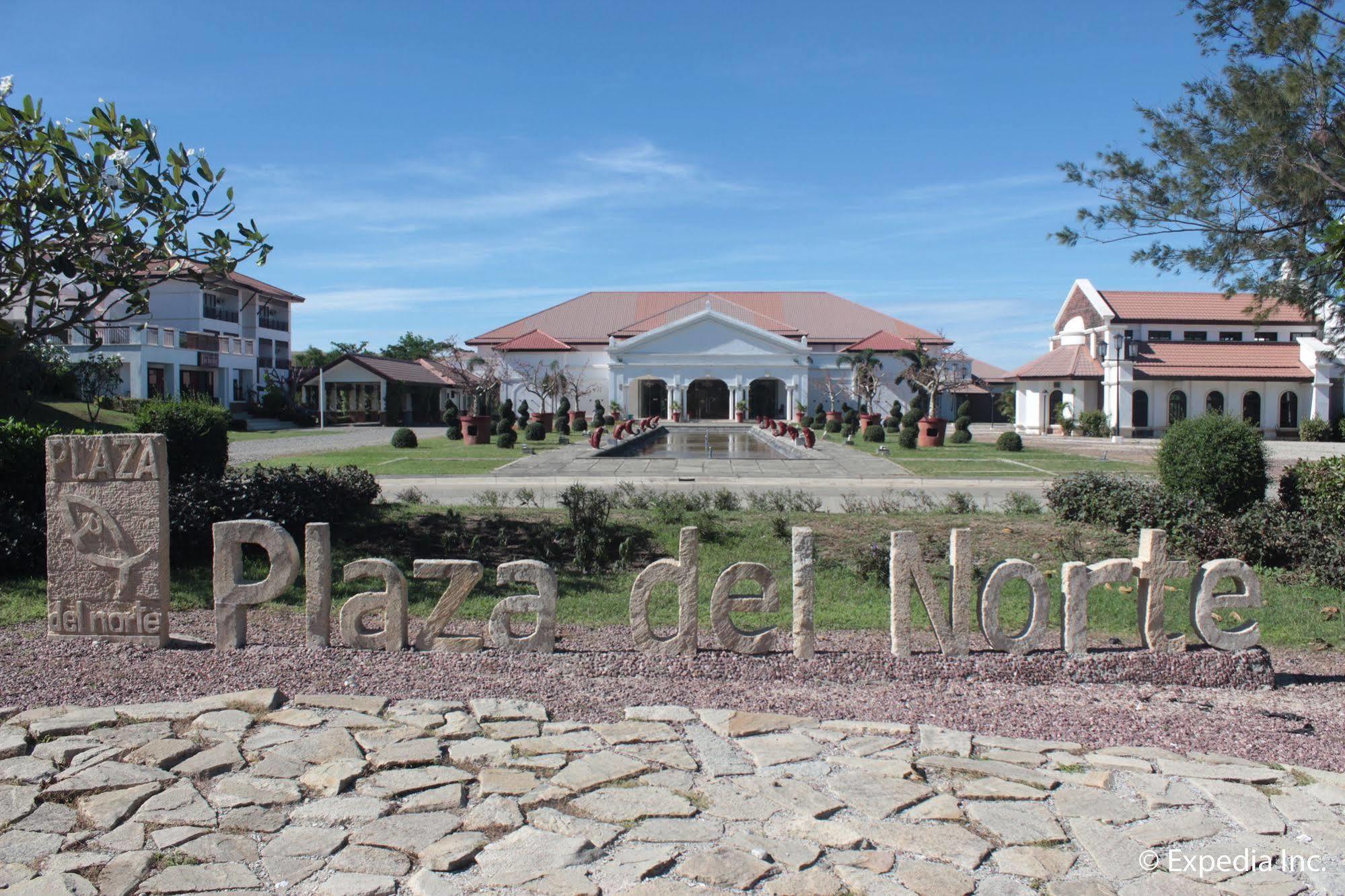 Ilocos Norte Hotel & Convention Center Laoag Exterior photo