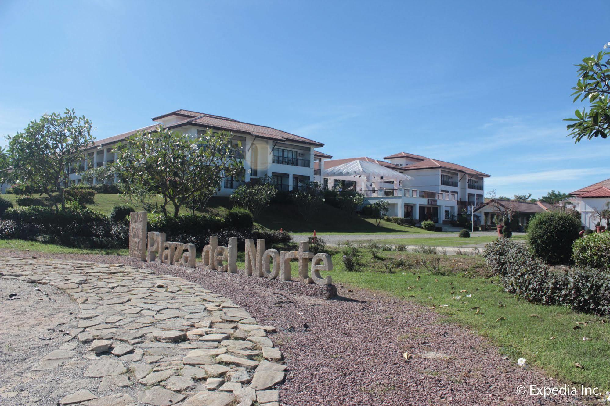 Ilocos Norte Hotel & Convention Center Laoag Exterior photo